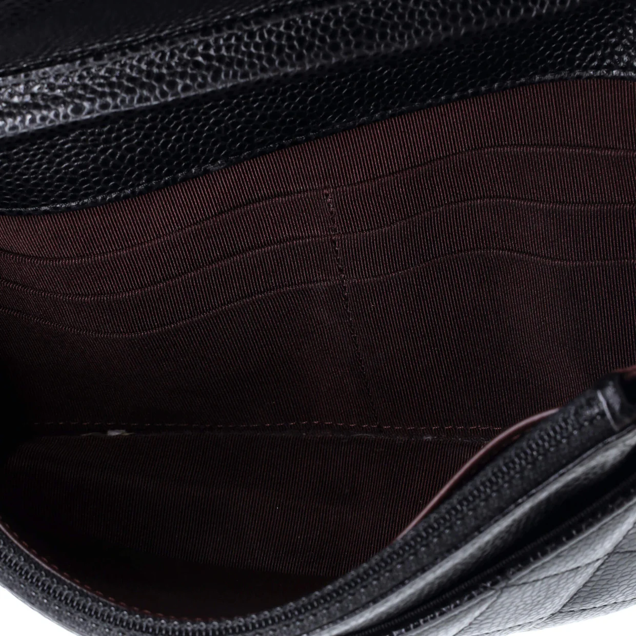 Wallet on Chain Quilted Caviar - Deep Luxury
