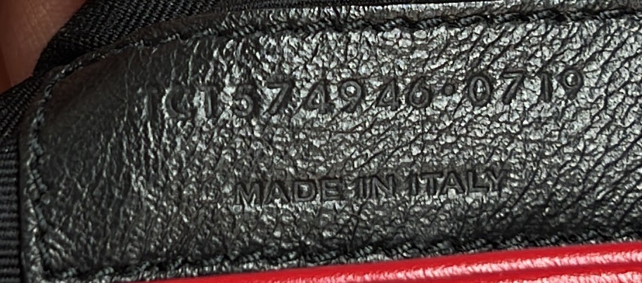 Loulou Shoulder Bag Matelasse Chevron Leather Medium - Deep Luxury