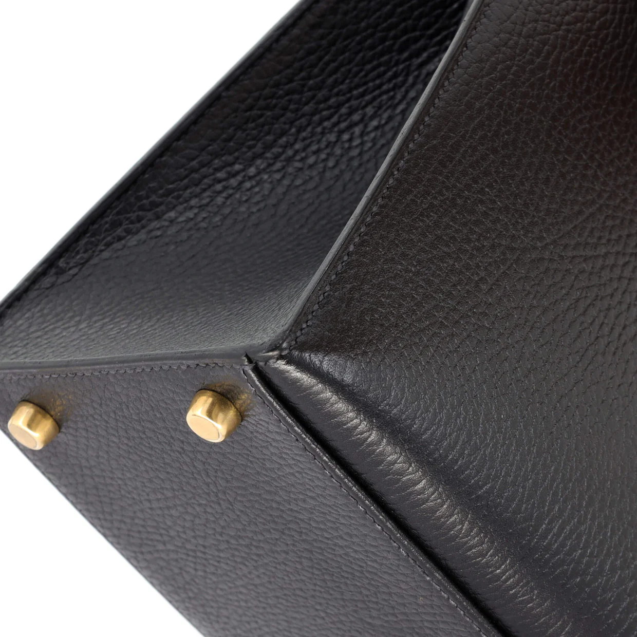 Kelly Handbag Noir Ardennes with Gold Hardware 32 - Deep Luxury