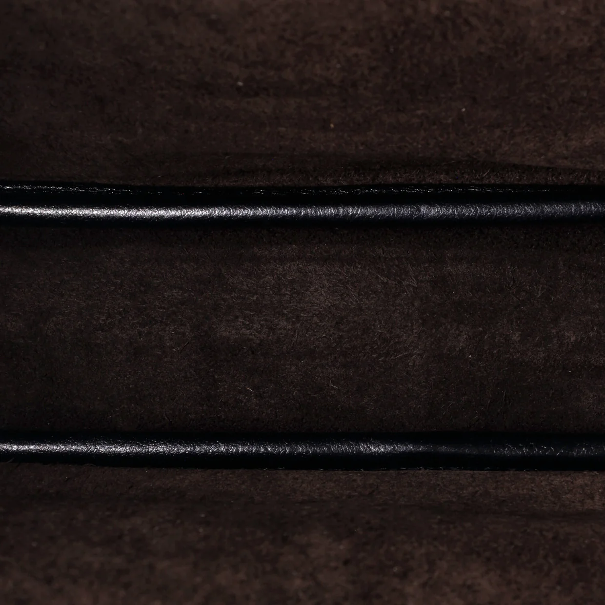 Simply Shoulder Bag Leather Medium - Deep Luxury