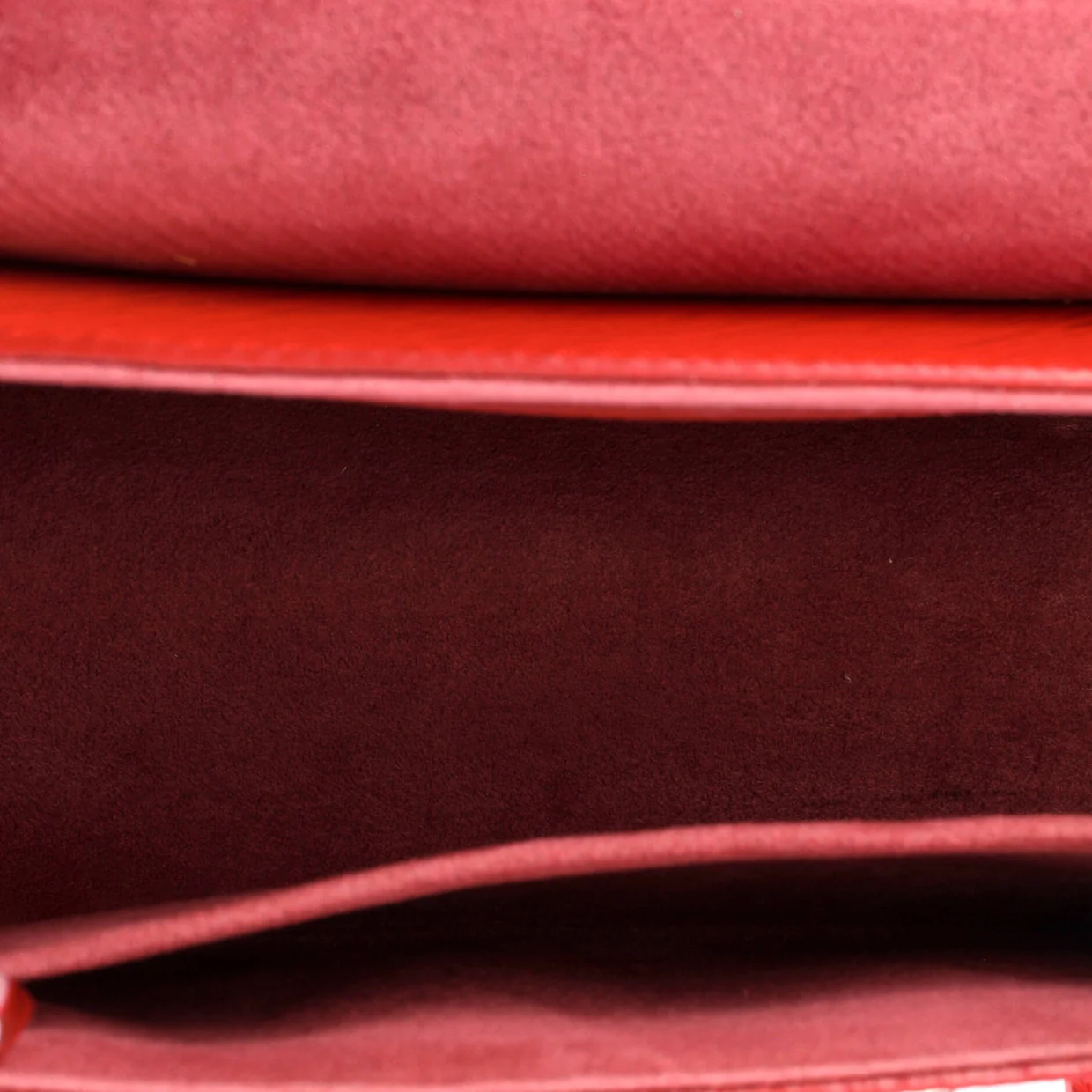 Twist Handbag Epi Leather MM - Deep Luxury