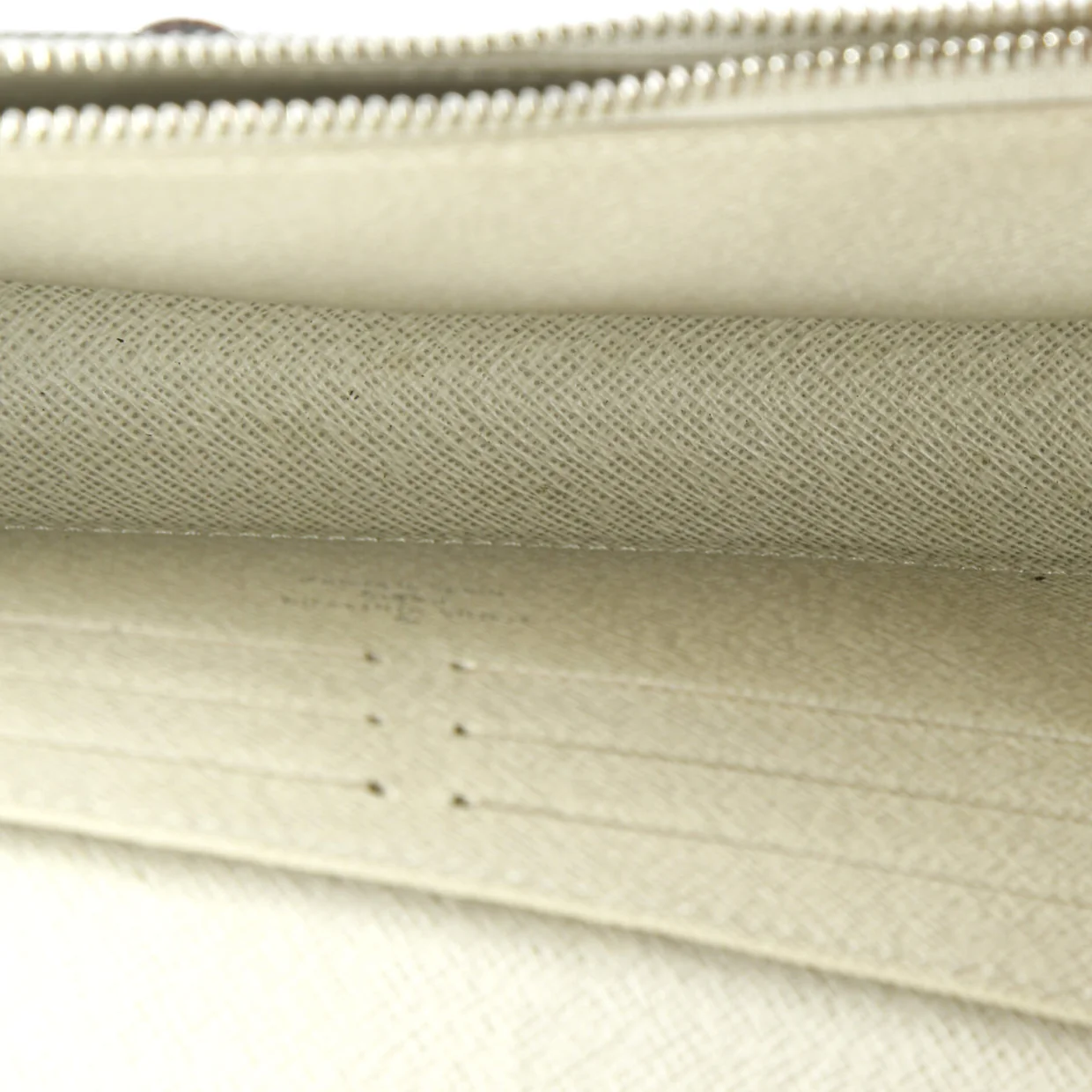 Twist Chain Wallet Epi Leather - Deep Luxury