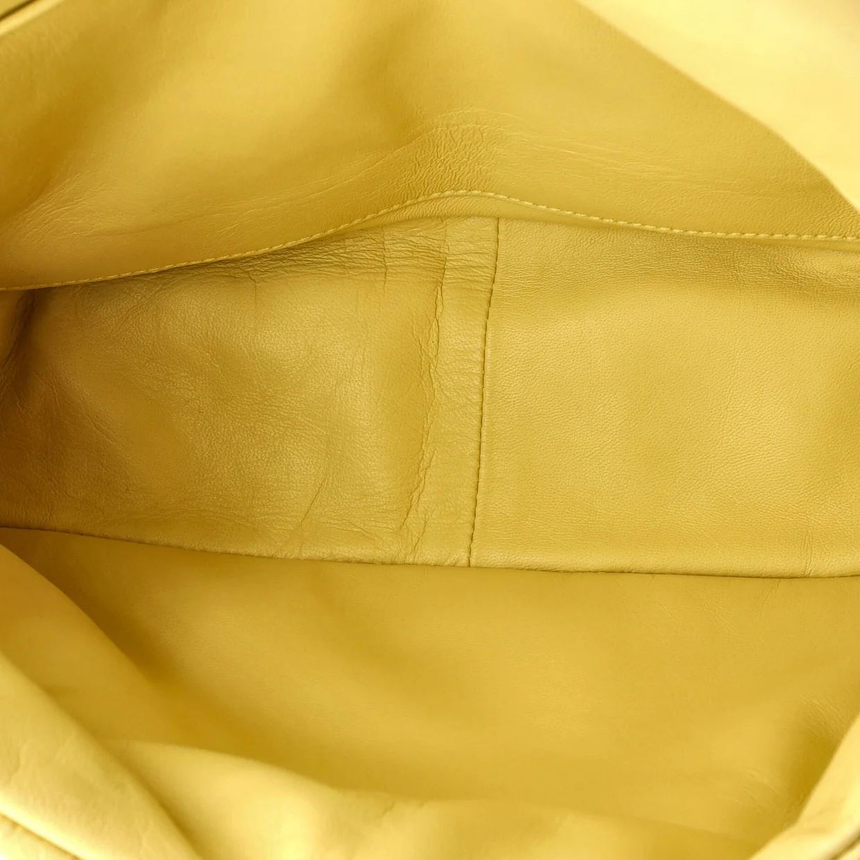 Pad Shoulder Bag Leather - Deep Luxury