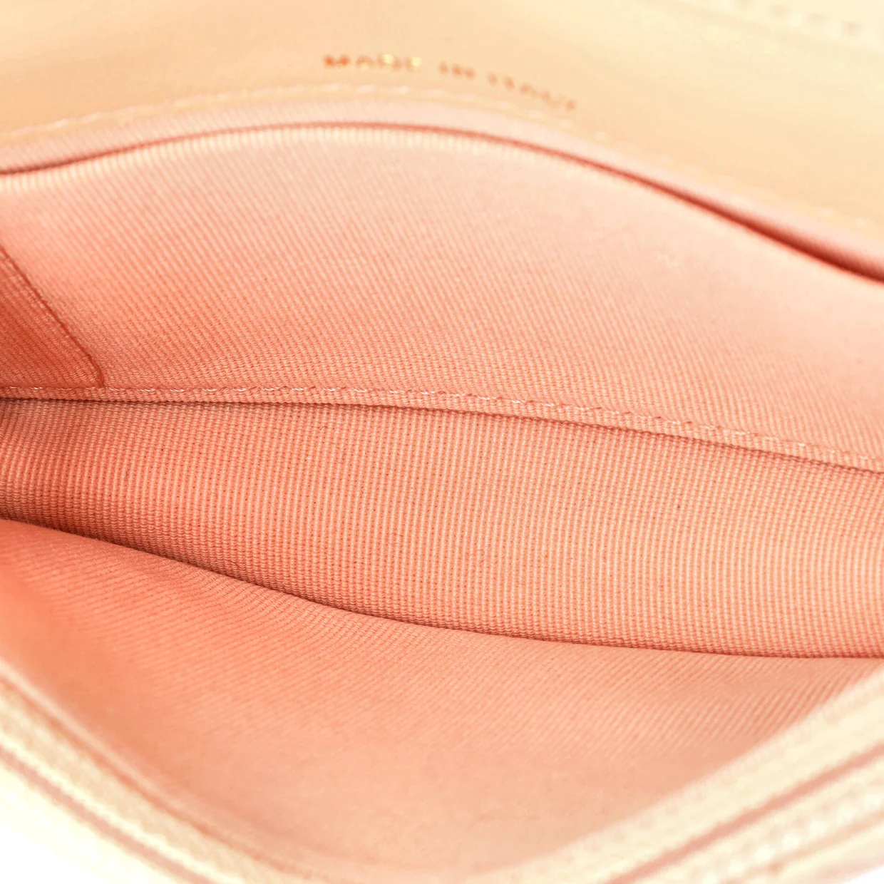 19 Clutch With Chain Quilted Lambskin - Deep Luxury