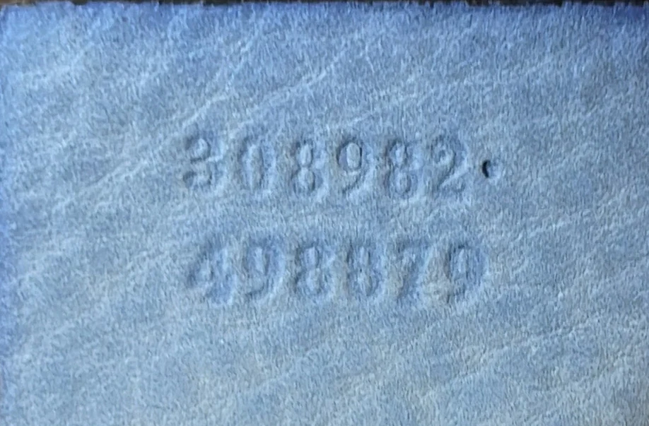 Soho Chain Strap Shoulder Bag Nubuck Medium - Deep Luxury