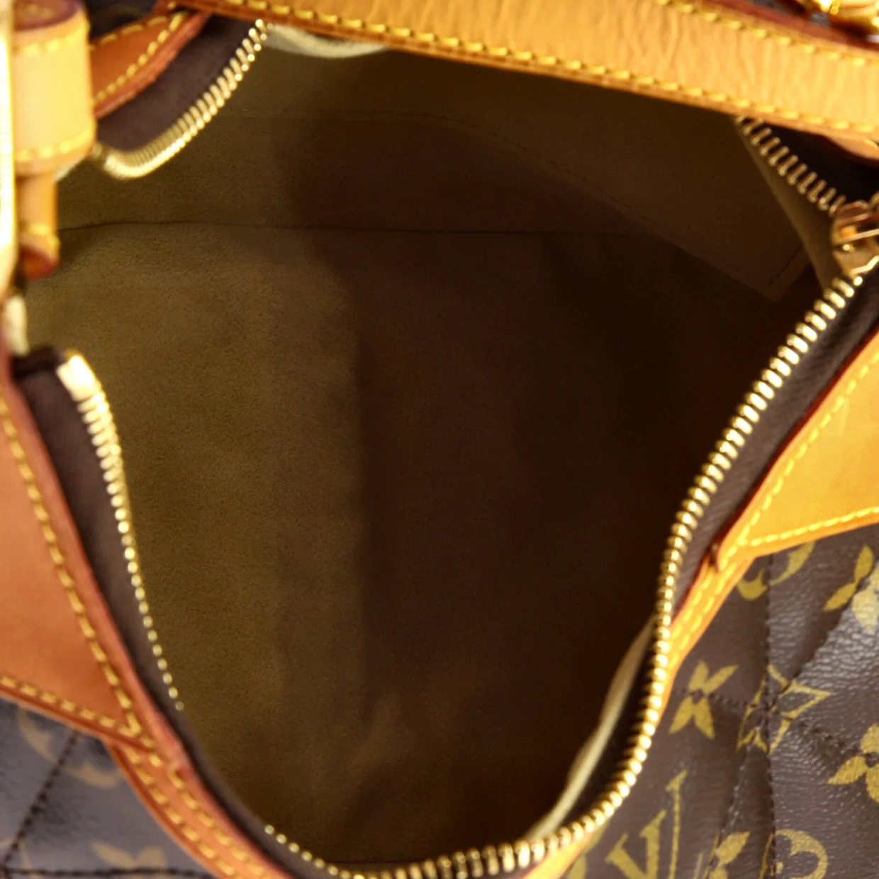 City Handbag Monogram Etoile PM - Deep Luxury