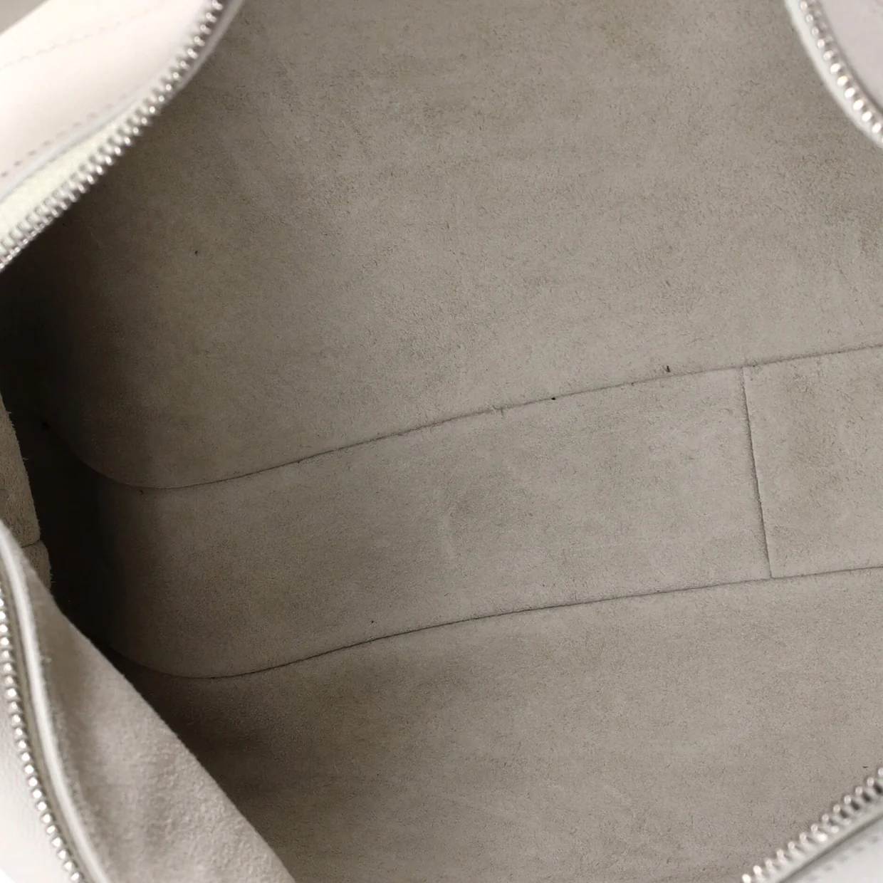 Romy Shoulder Bag Leather Large - Deep Luxury