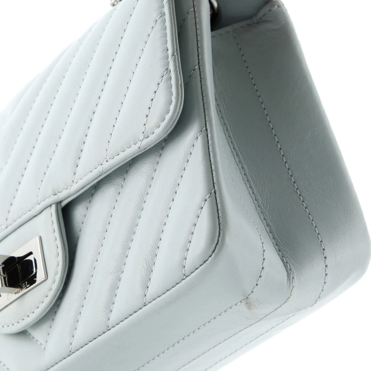 Reissue 2.55 Flap Bag Chevron Aged Calfskin Mini - Deep Luxury