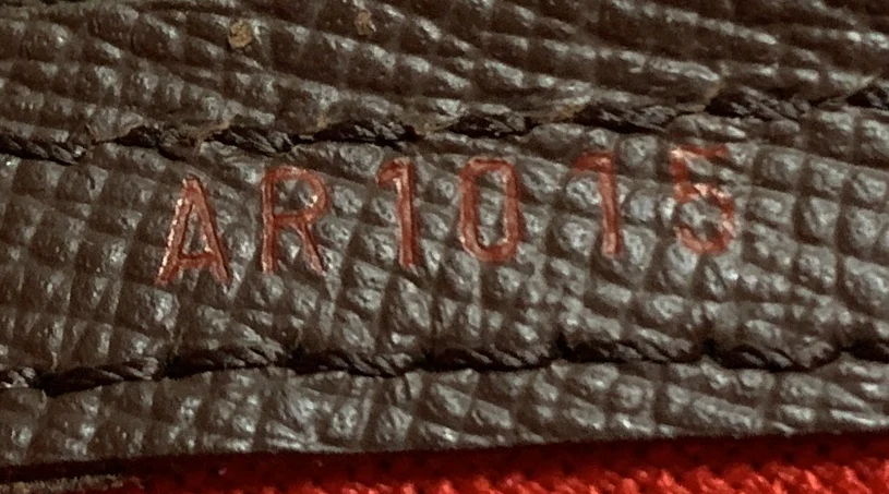 Belem Handbag Damier PM - Deep Luxury