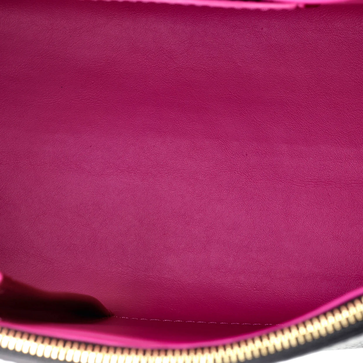 Twist One Handle Bag Taurillon Leather MM - Deep Luxury