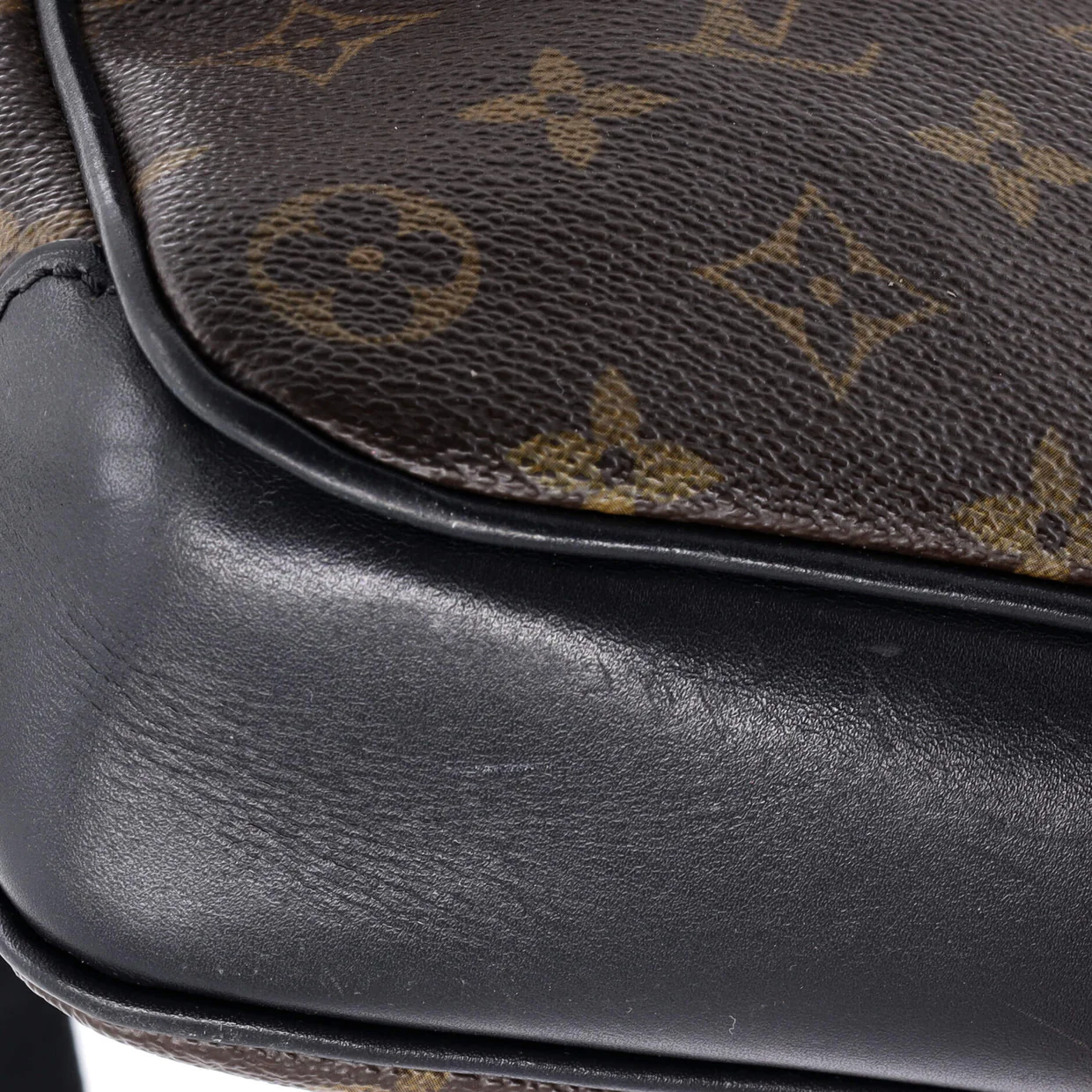 Bass Messenger Bag Macassar Monogram Canvas PM - Deep Luxury
