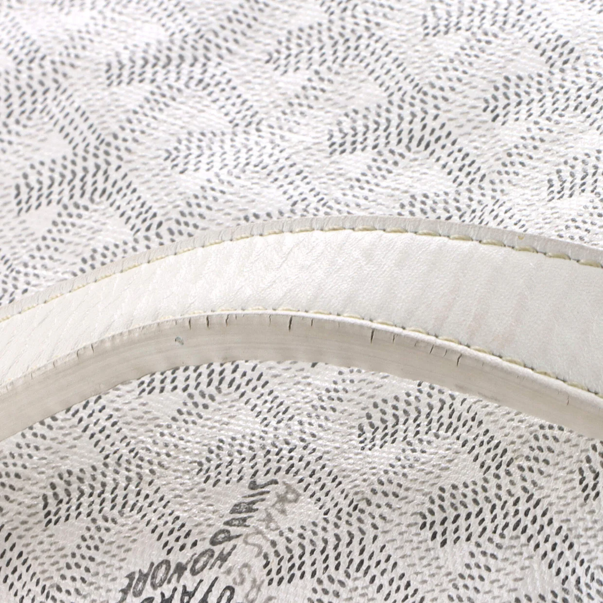 Fidji Hobo Coated Canvas - Deep Luxury