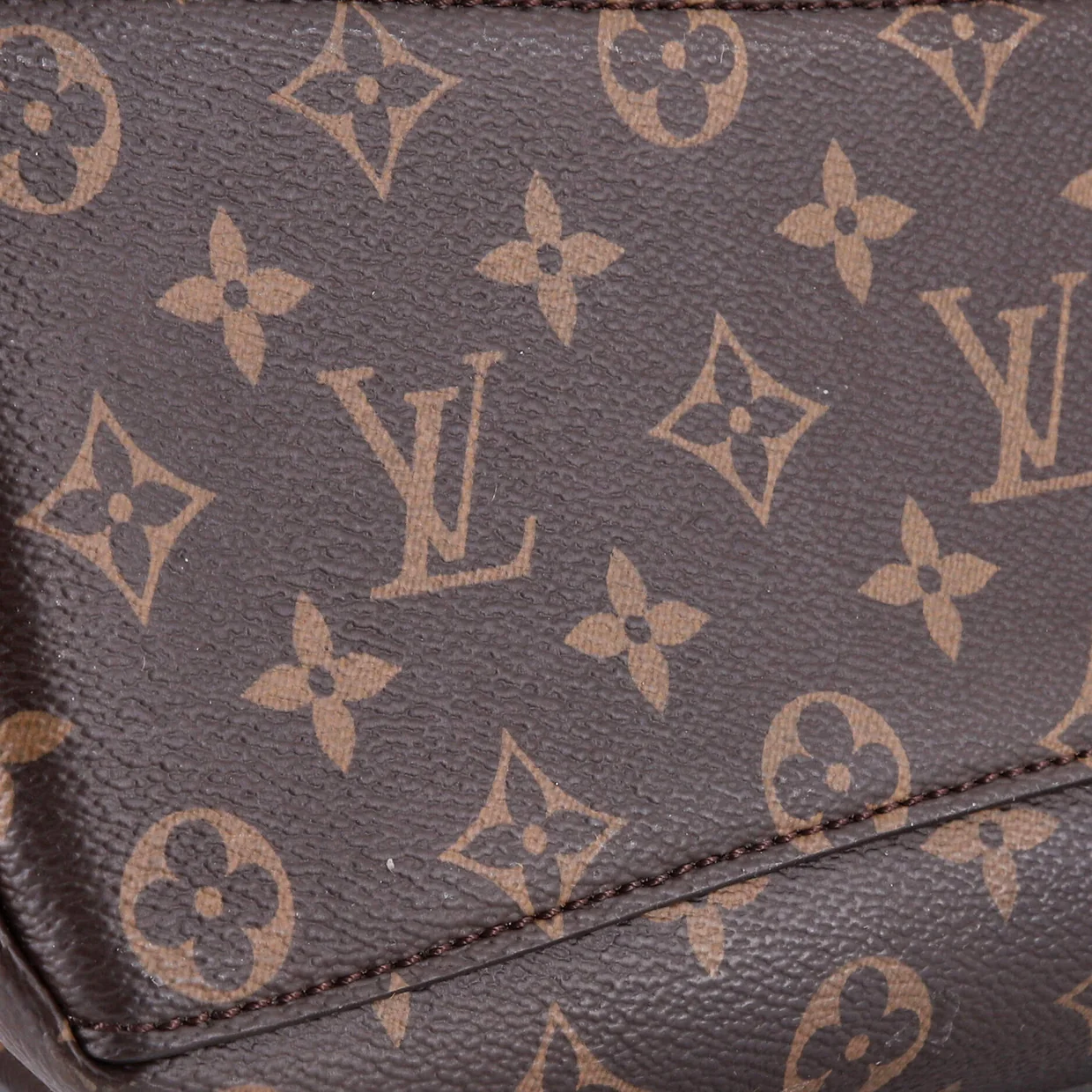 Rivoli Handbag Monogram Canvas MM - Deep Luxury