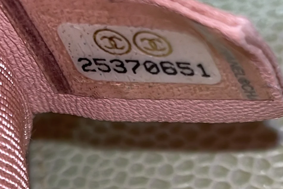 Rainbow Boy Flap Bag Quilted Painted Caviar Old Medium - Deep Luxury