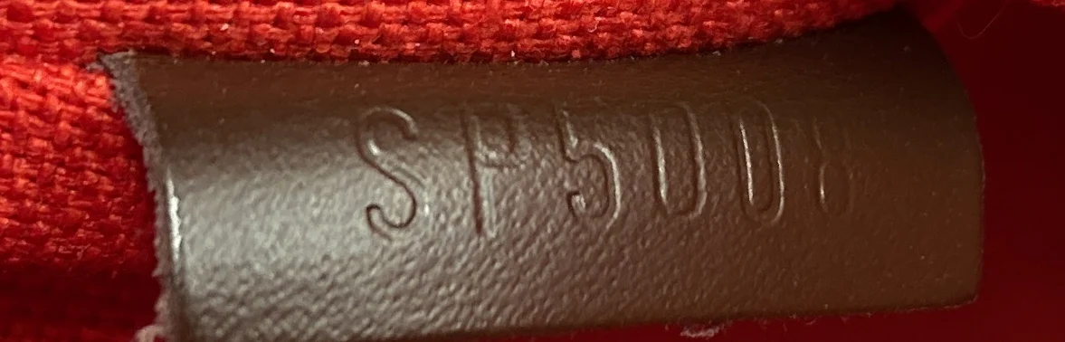 Bloomsbury Handbag Damier PM - Deep Luxury