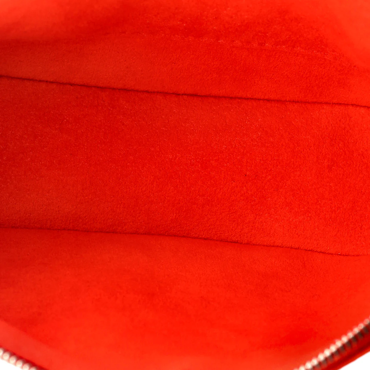 Pochette Accessoires NM Epi Leather - Deep Luxury