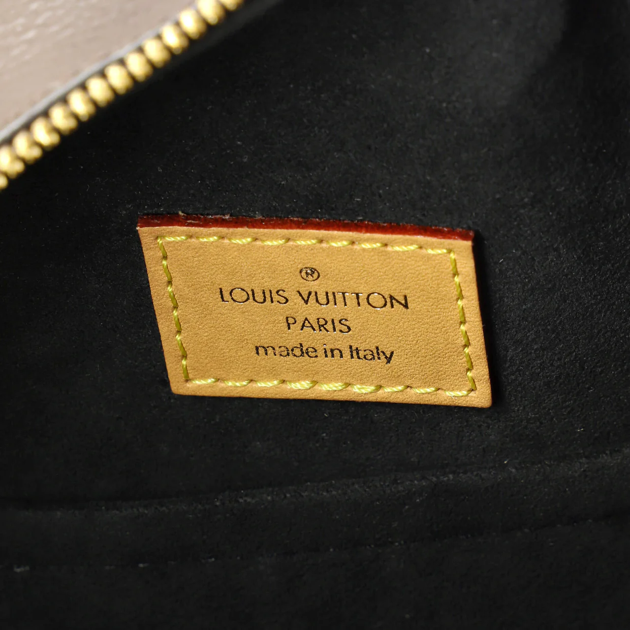 Boite Chapeau Souple Bag Reverse Monogram Giant - Deep Luxury