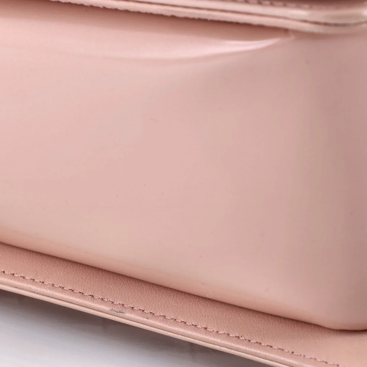 Boy Flap Bag Quilted Iridescent Glazed Calfskin Old Medium - Deep Luxury