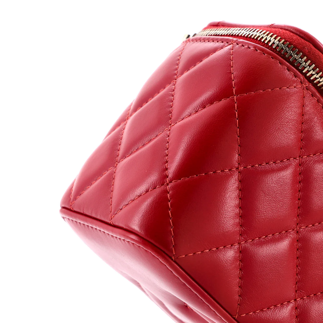 All Slide Long Vanity Case with Chain Quilted Lambskin Small - Deep Luxury