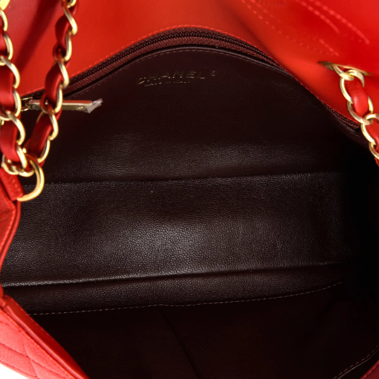 Filigree Flap Bag Quilted Caviar Medium - Deep Luxury