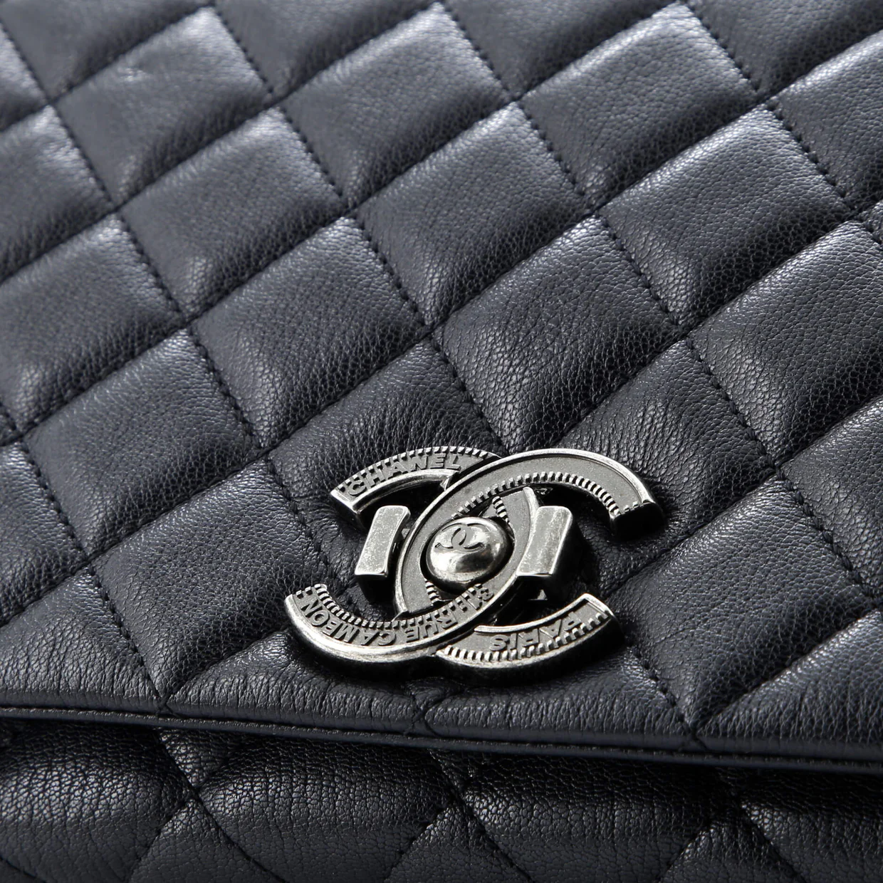 City Rock Flap Bag Quilted Goatskin Large - Deep Luxury