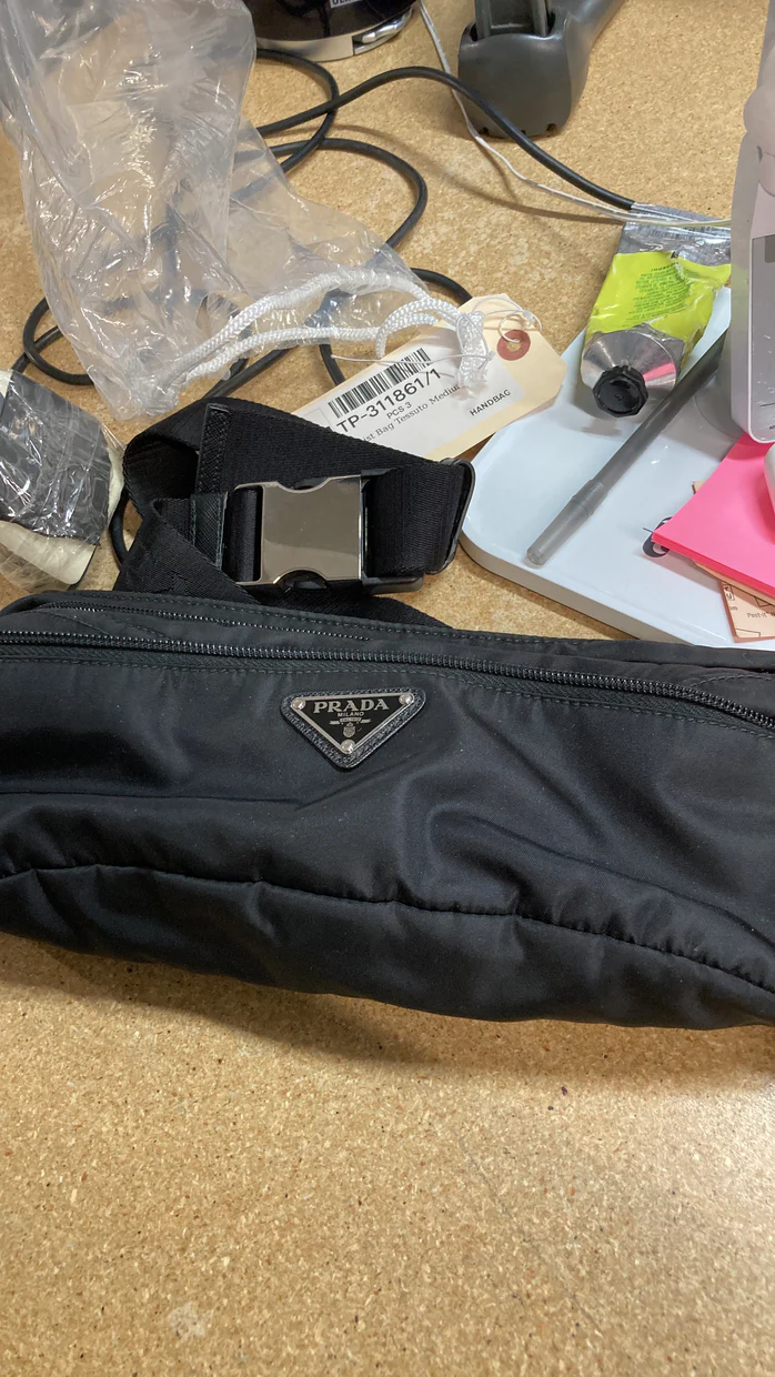 Zip Waist Bag Tessuto Medium - Deep Luxury