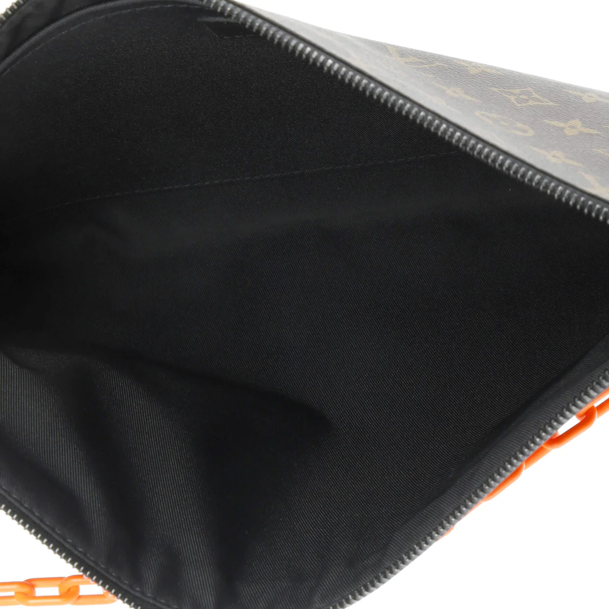 Solar Ray A4 Pouch Monogram Canvas - Deep Luxury