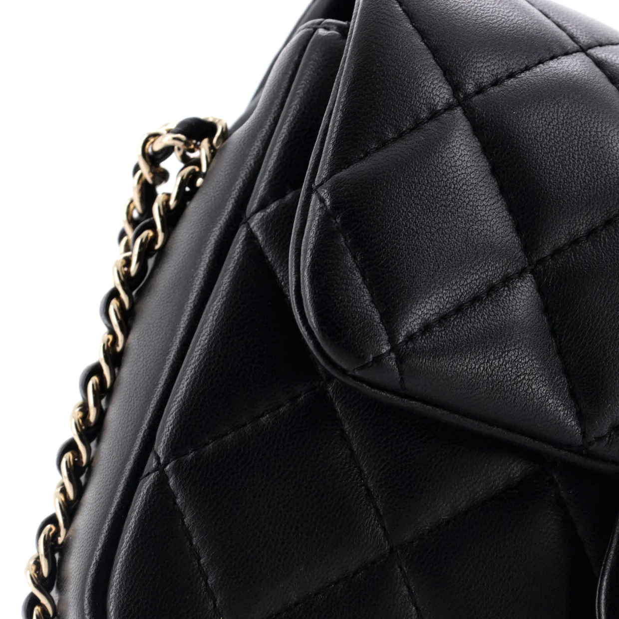 My Precious Pearls Chain Flap Bag Quilted Lambskin Medium - Deep Luxury