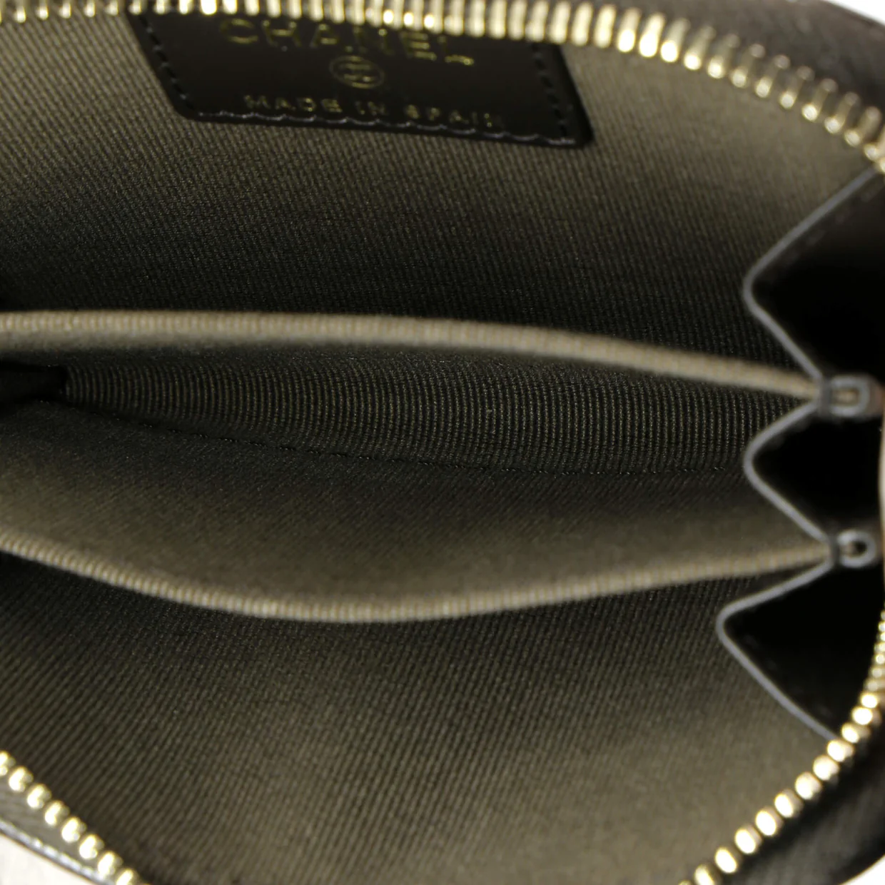 CC Zip Coin Purse Quilted Caviar Small - Deep Luxury