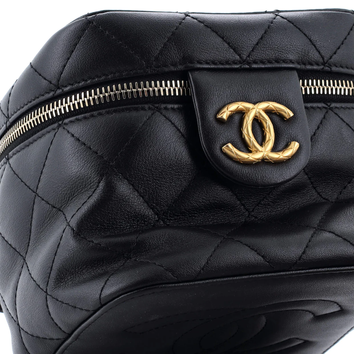 Chain Bar Vanity Case with Chain Quilted Calfskin Small - Deep Luxury