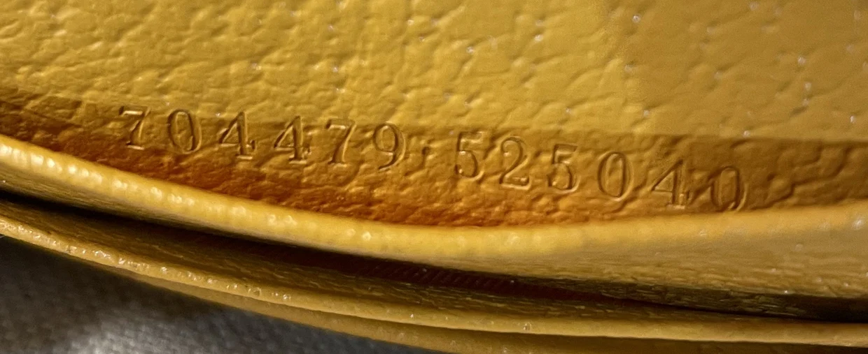 Destination Phone Flap Crossbody Bag Straw Effect GG Raffia - Deep Luxury