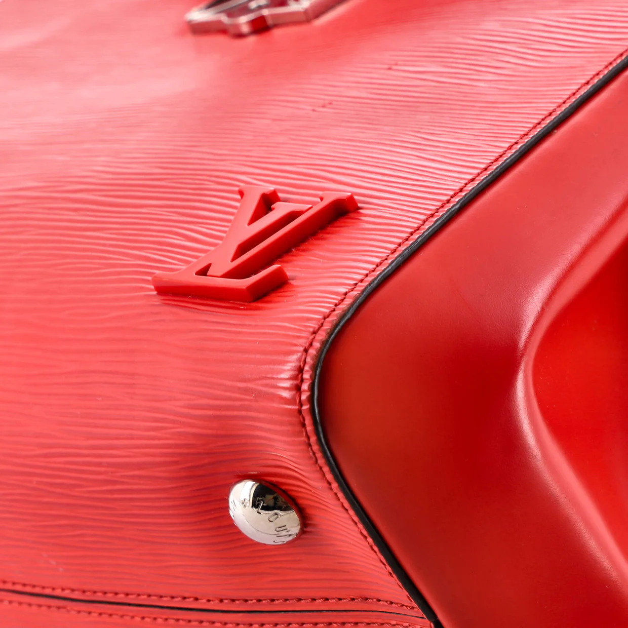 Cluny Top Handle Bag Epi Leather MM - Deep Luxury