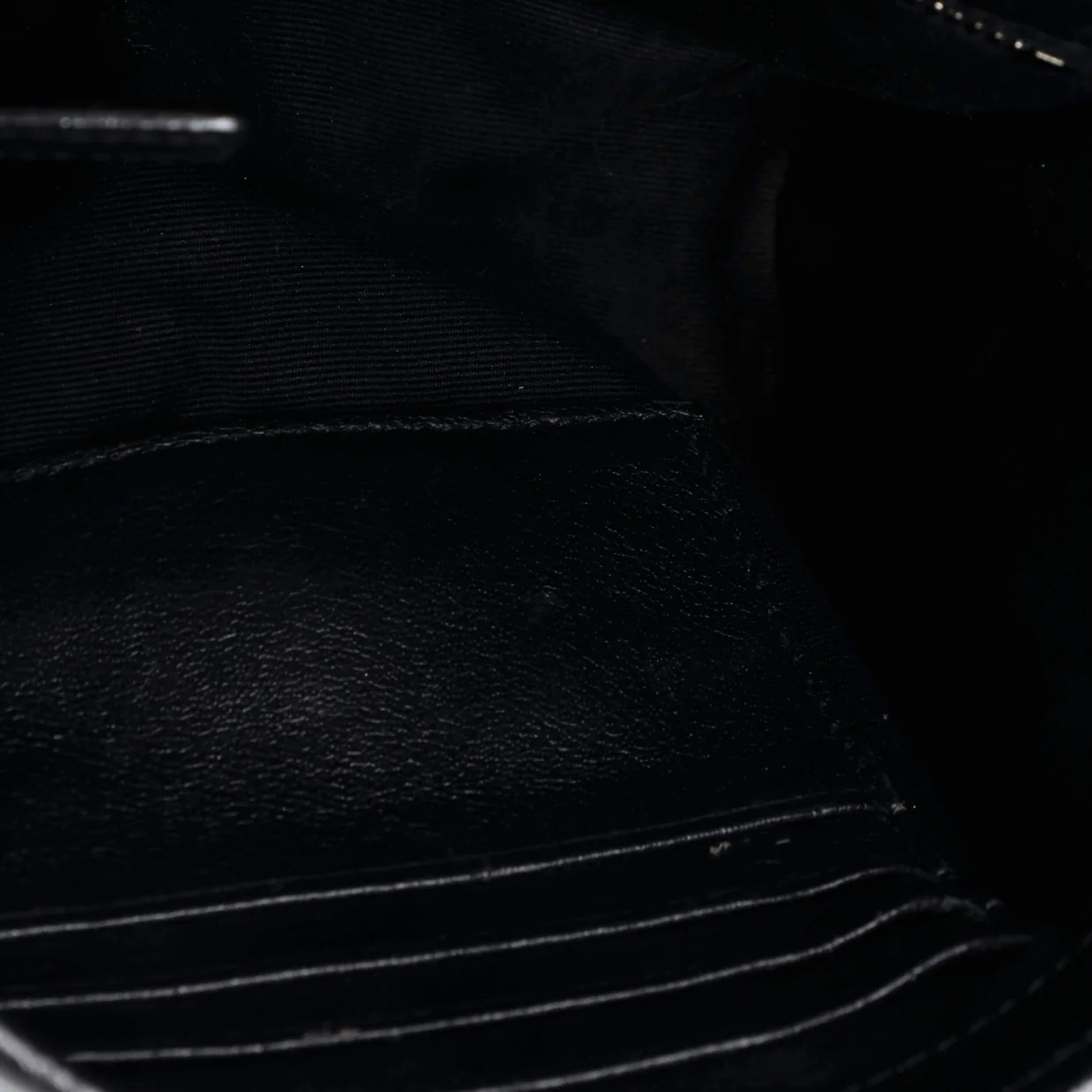 Niki Chain Wallet Matelasse Chevron Leather - Deep Luxury