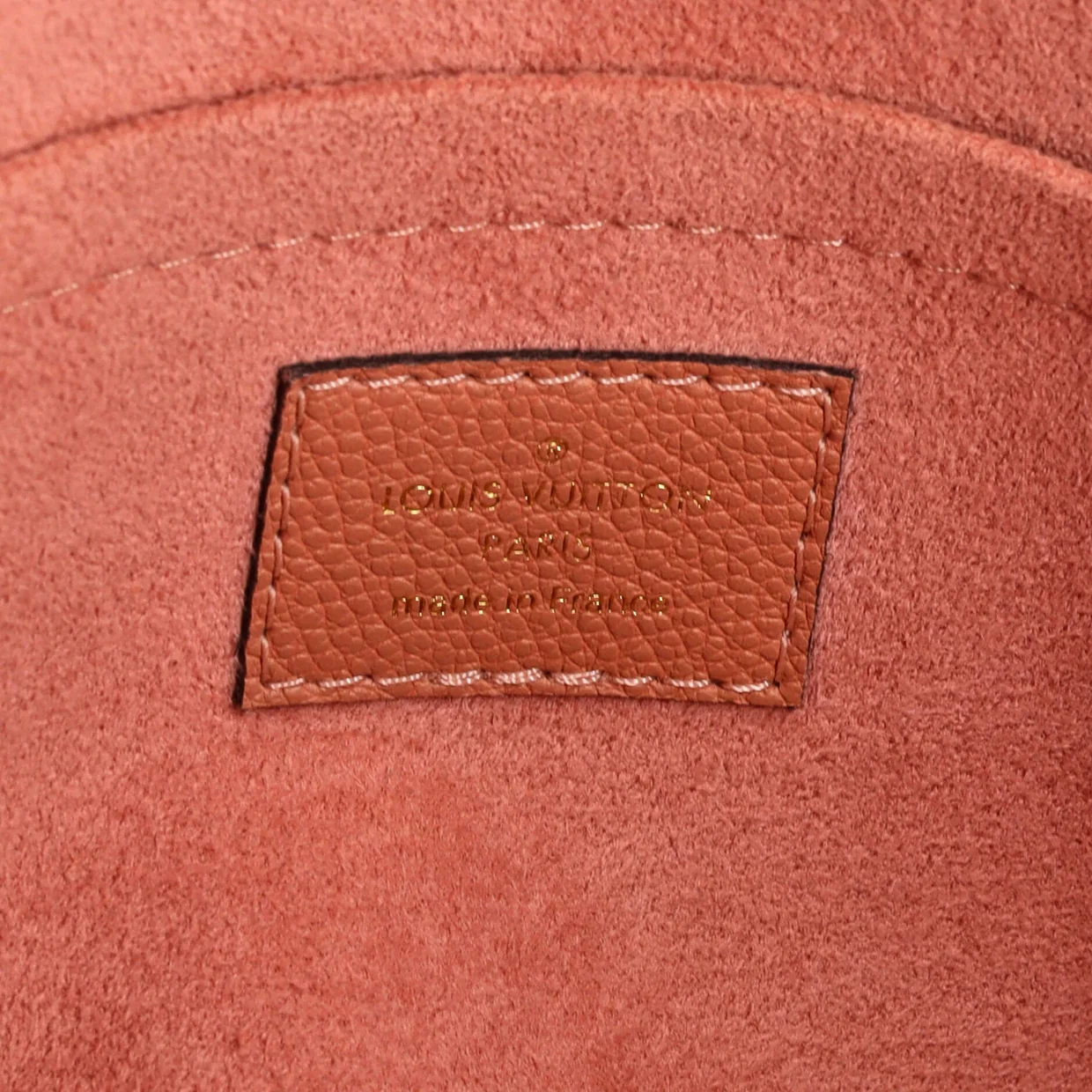 Daily Pouch Monogram Canvas - Deep Luxury