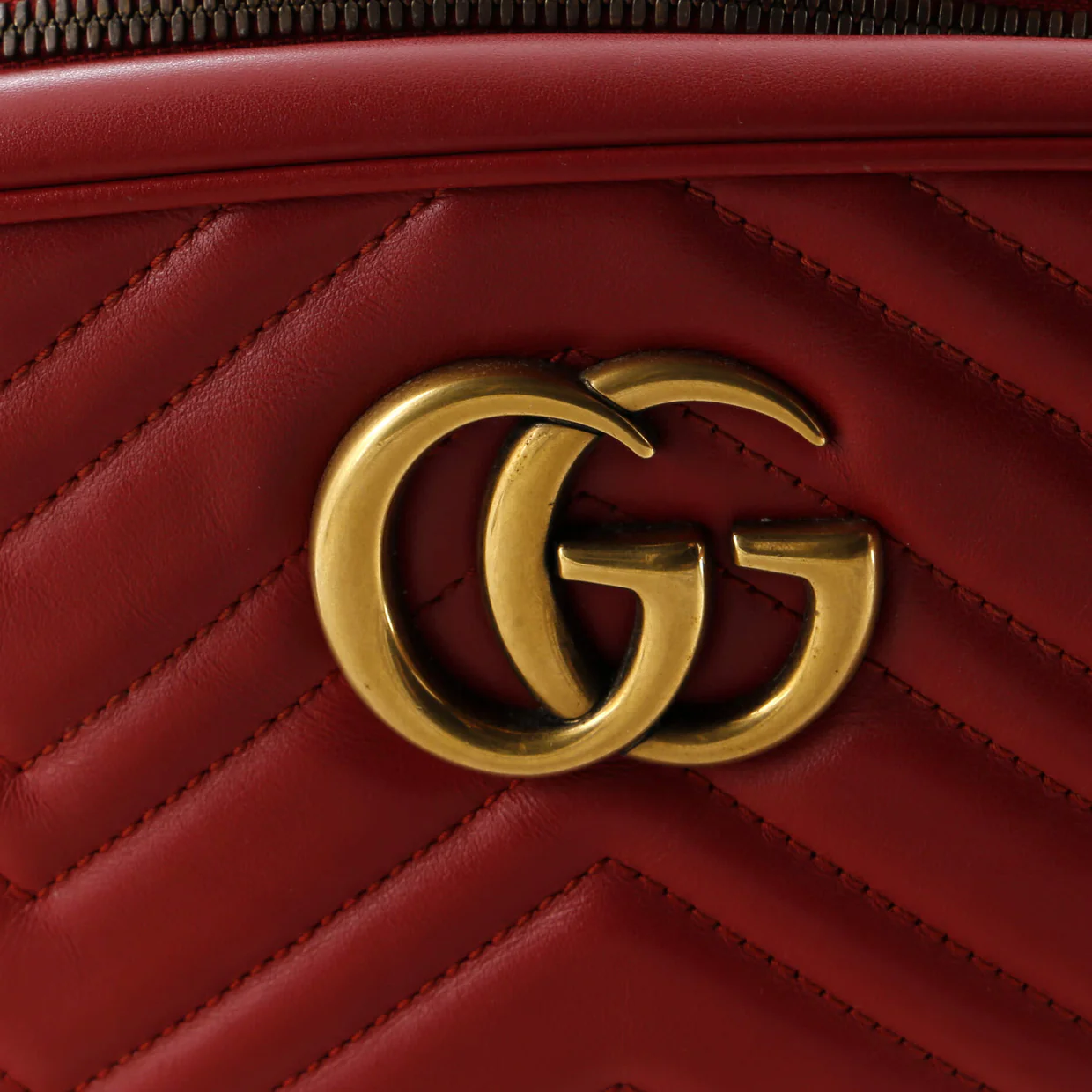 GG Marmont Shoulder Bag Matelasse Leather Small - Deep Luxury