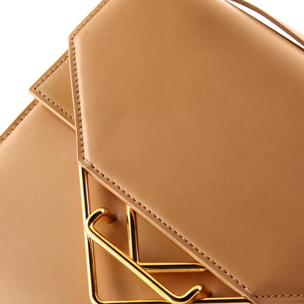 Clip Flap Bag Leather - Deep Luxury