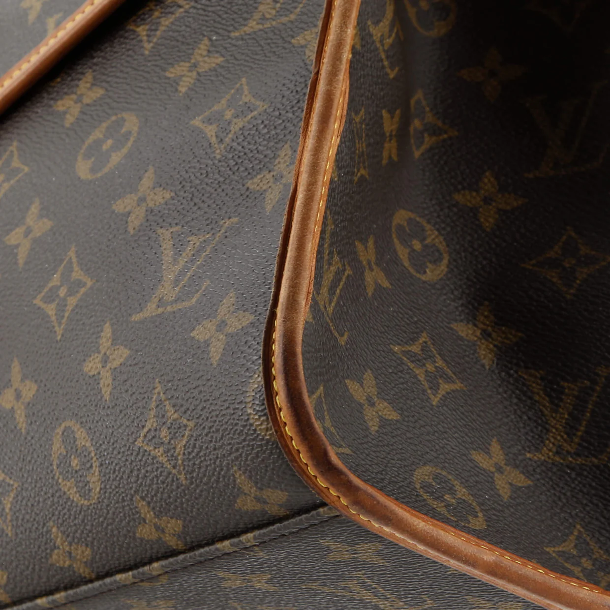 Beverly Briefcase Monogram Canvas MM - Deep Luxury