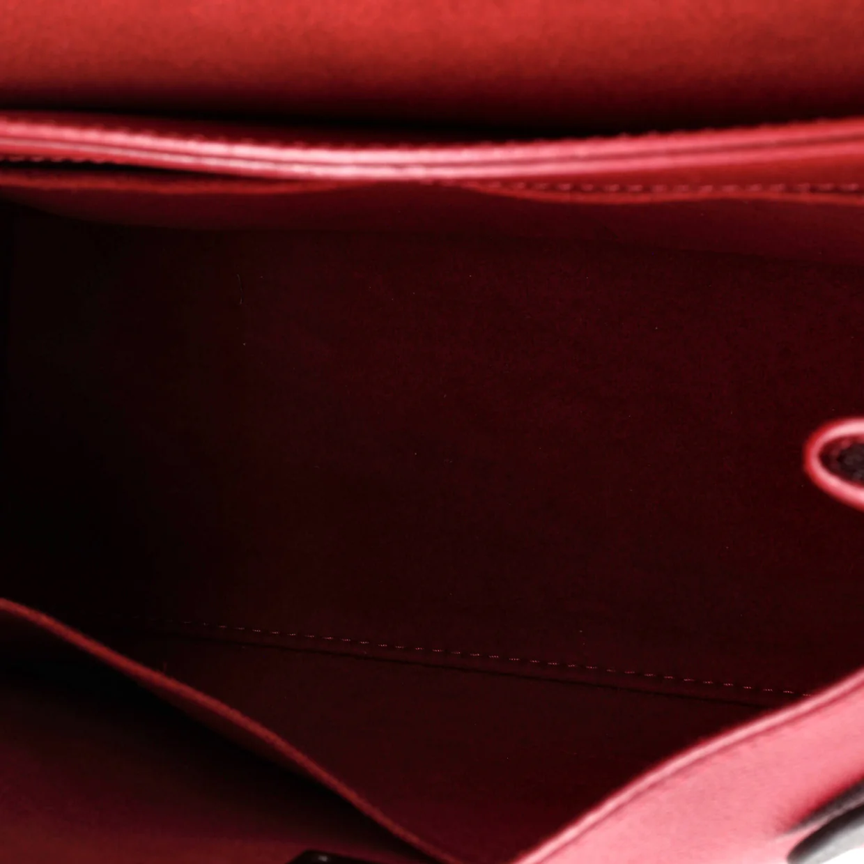 Lockme Ever Handbag Leather MM - Deep Luxury