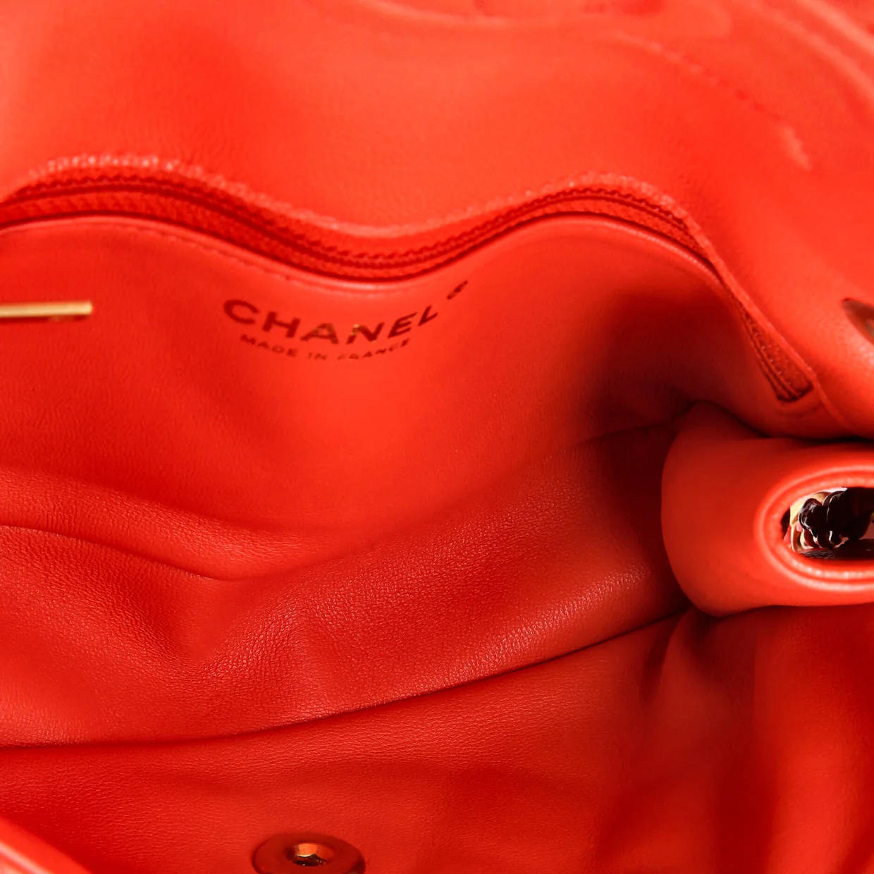 Sweet Classic Flap Bag Quilted Caviar Medium - Deep Luxury