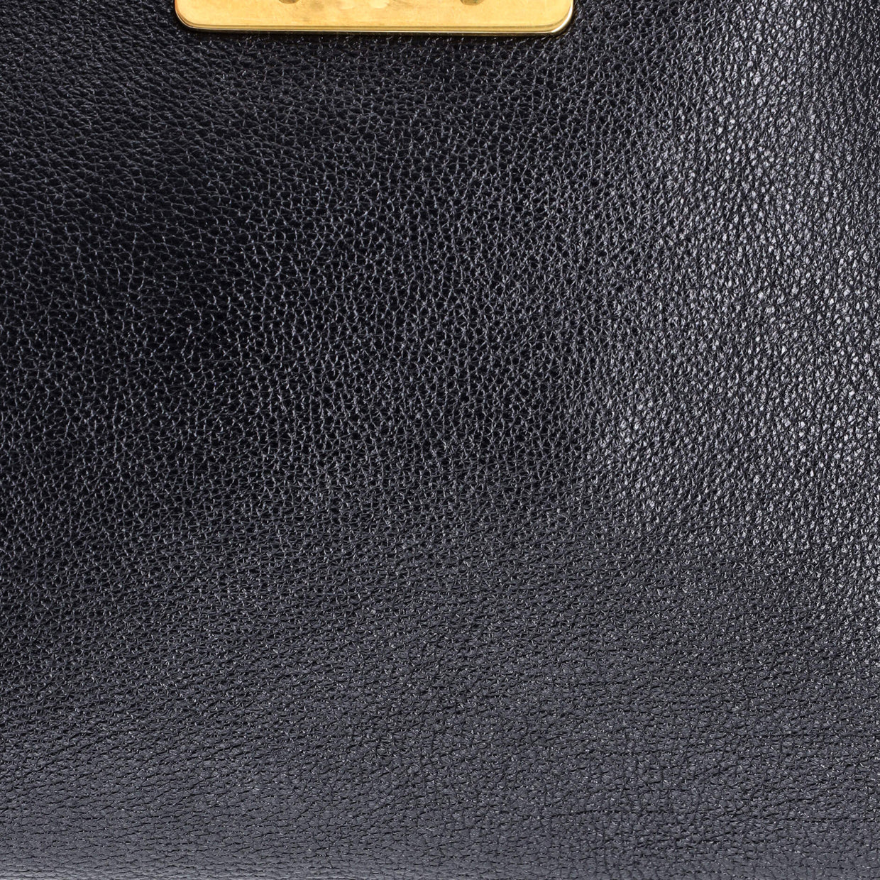 VRing Shoulder Bag Leather Medium - Deep Luxury