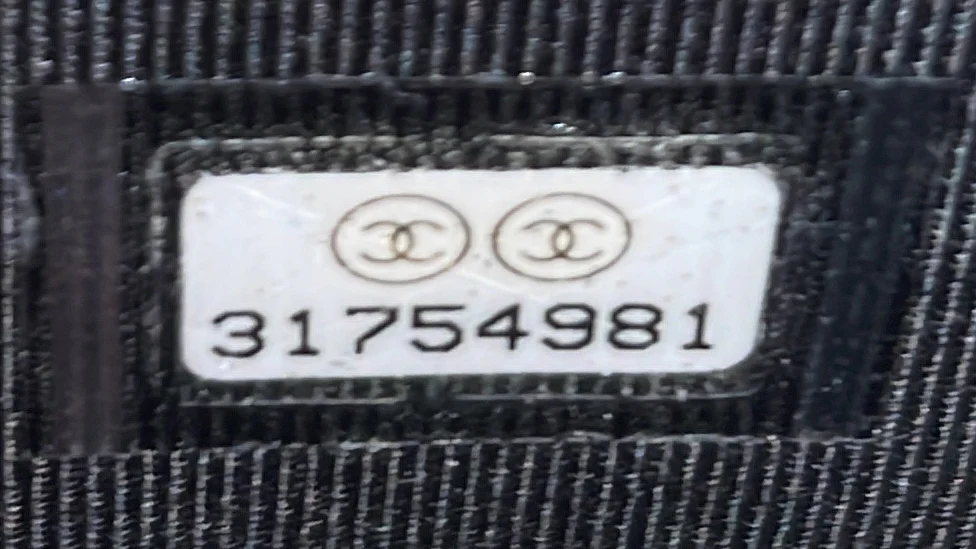 Frame Chain Around Round Clutch with Chain Quilted Lambskin Mini - Deep Luxury