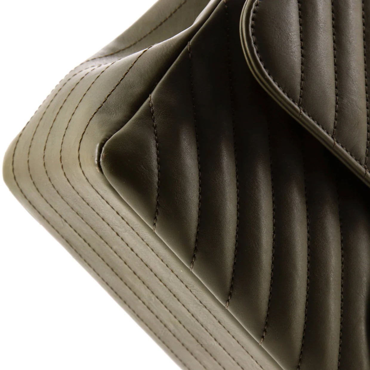 Classic Double Flap Bag Chevron Lambskin Jumbo - Deep Luxury