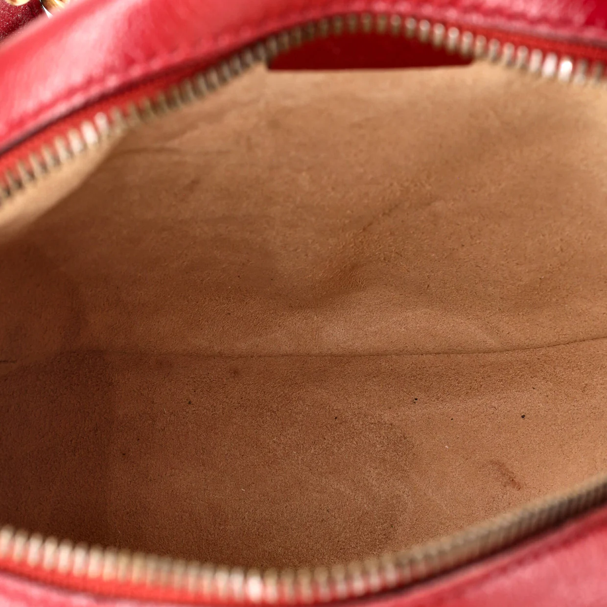 GG Marmont Round Shoulder Bag Matelasse Leather Mini - Deep Luxury