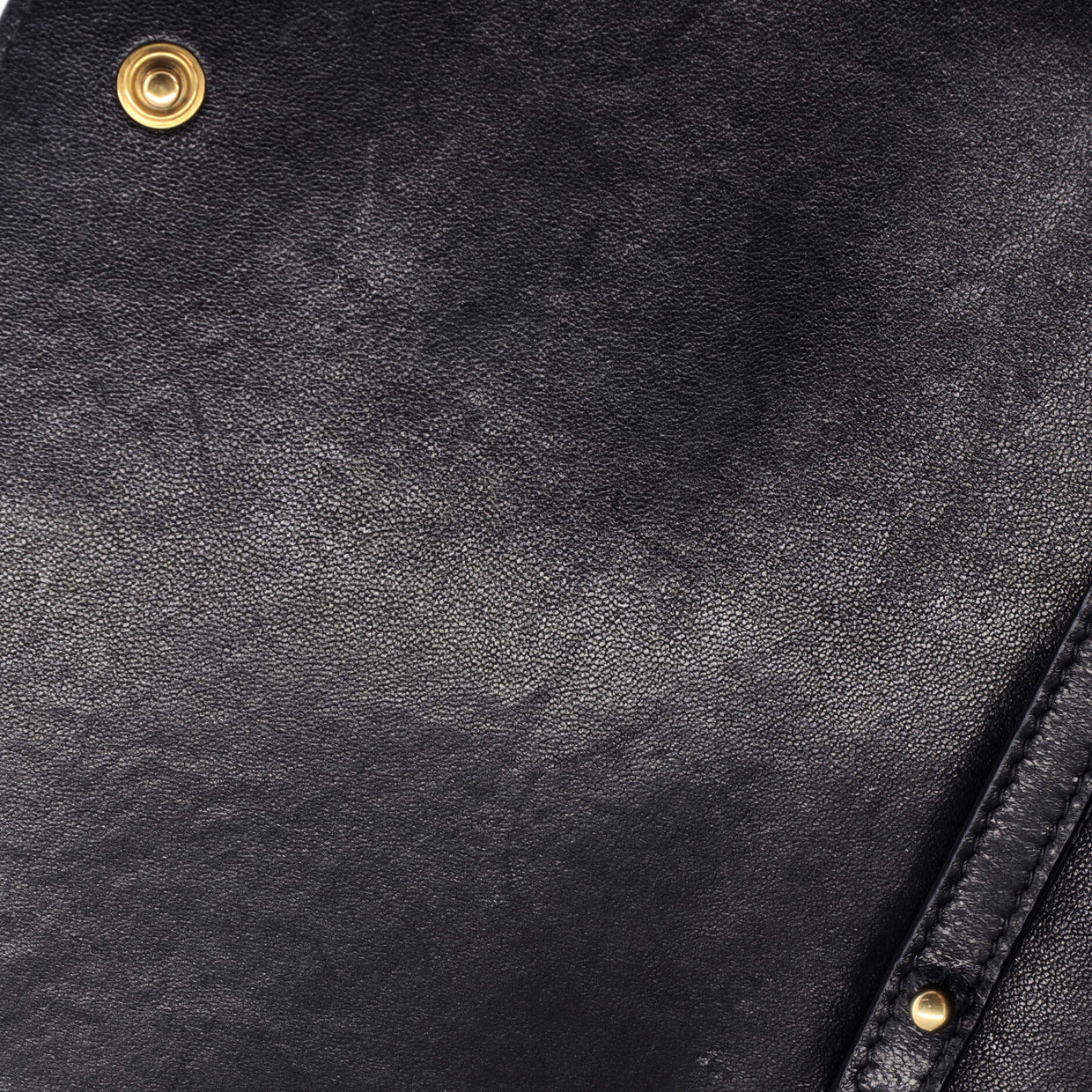 Cassandre Wallet on Chain Quilted Leather Medium - Deep Luxury