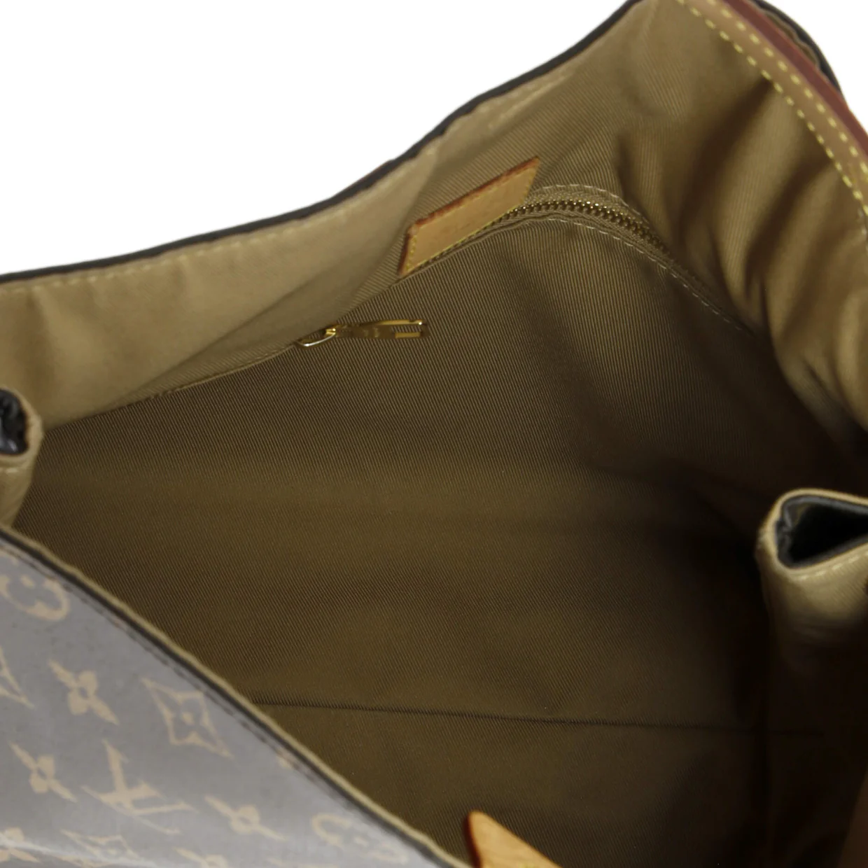 Graceful Handbag Monogram Canvas PM - Deep Luxury