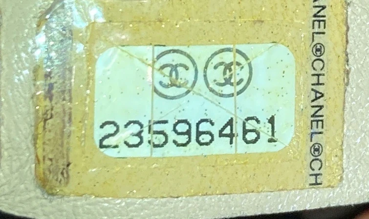 Label Click Flap Bag Quilted Calfskin Small - Deep Luxury