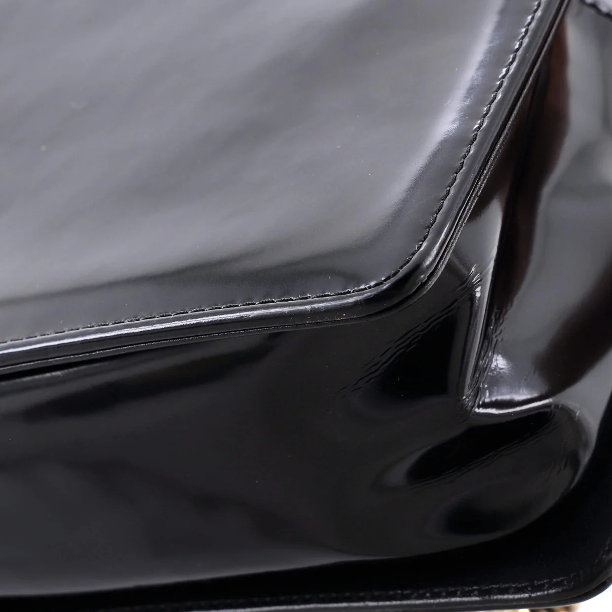 Boy Flap Bag Quilted Iridescent Glazed Calfskin Old Medium - Deep Luxury