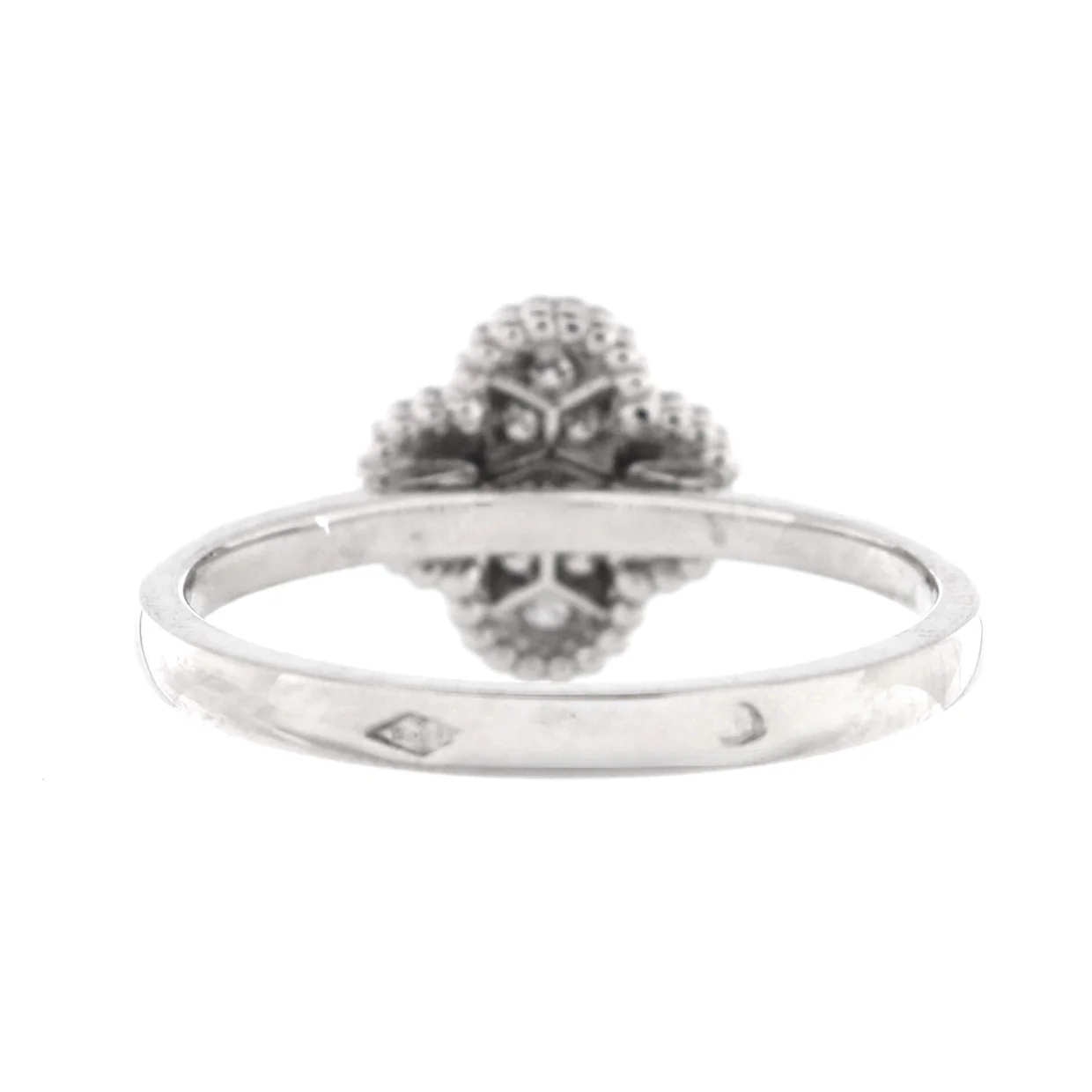 Sweet Alhambra Ring 18K White Gold and Diamonds - Deep Luxury