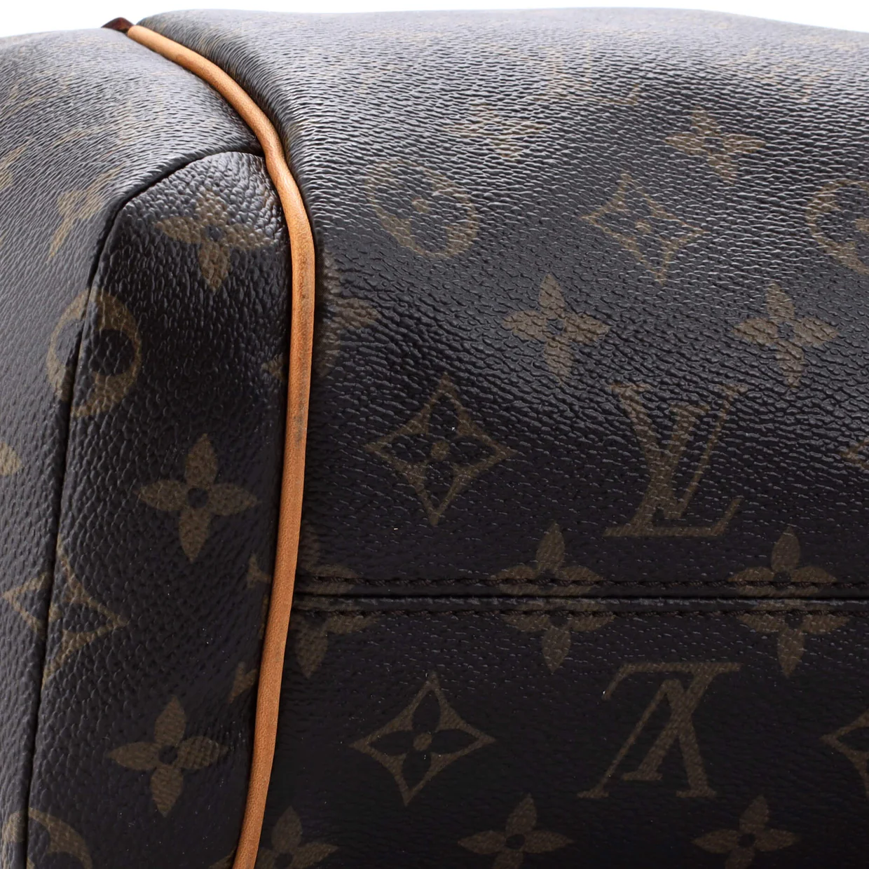 Totally Handbag Monogram Canvas PM - Deep Luxury