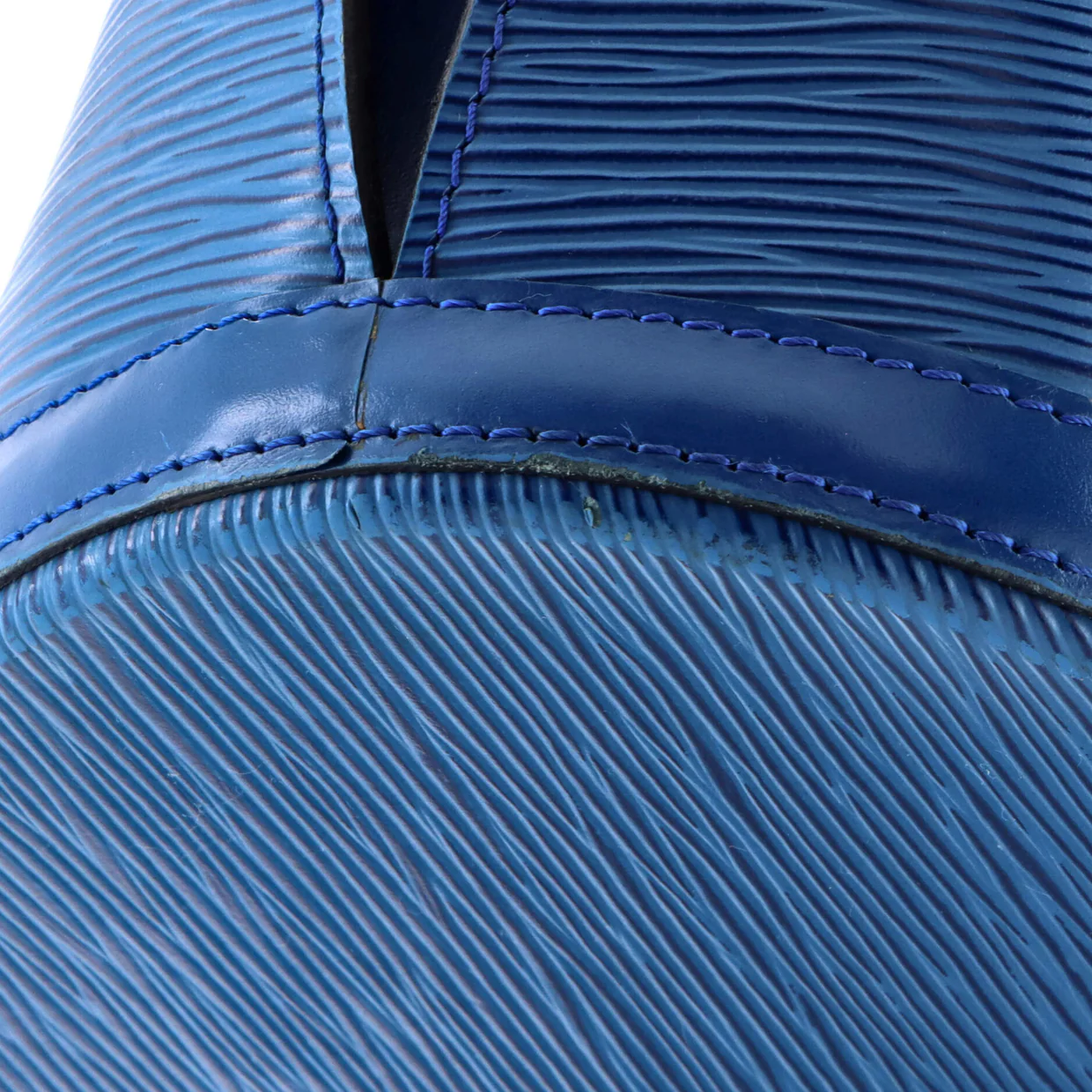 Cluny Shoulder Bag Epi Leather - Deep Luxury